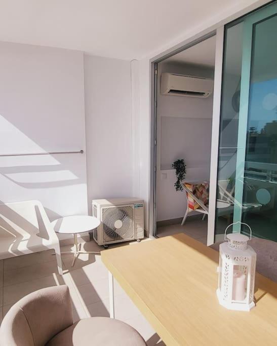 Sea Views Playa Del Ingles Beach Lovers 2 Appartement San Bartolomé Buitenkant foto